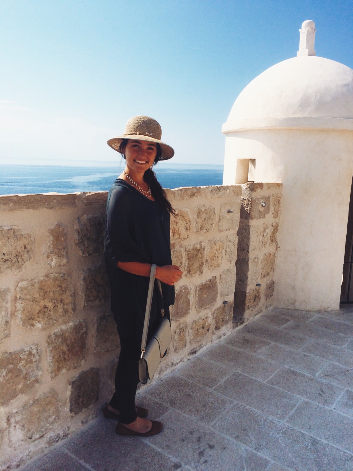 Processed with VSCOcam with lv01 preset